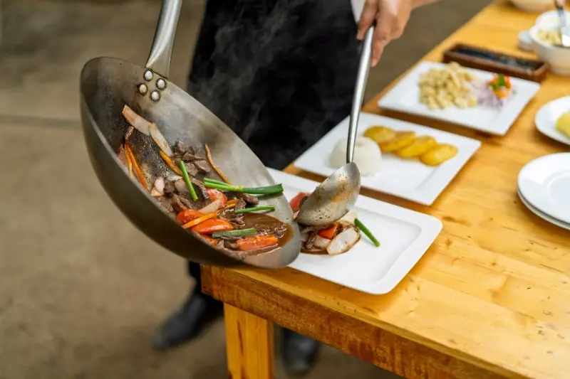 Amsterdam Mingle, em Santo André, já está de portas abertas